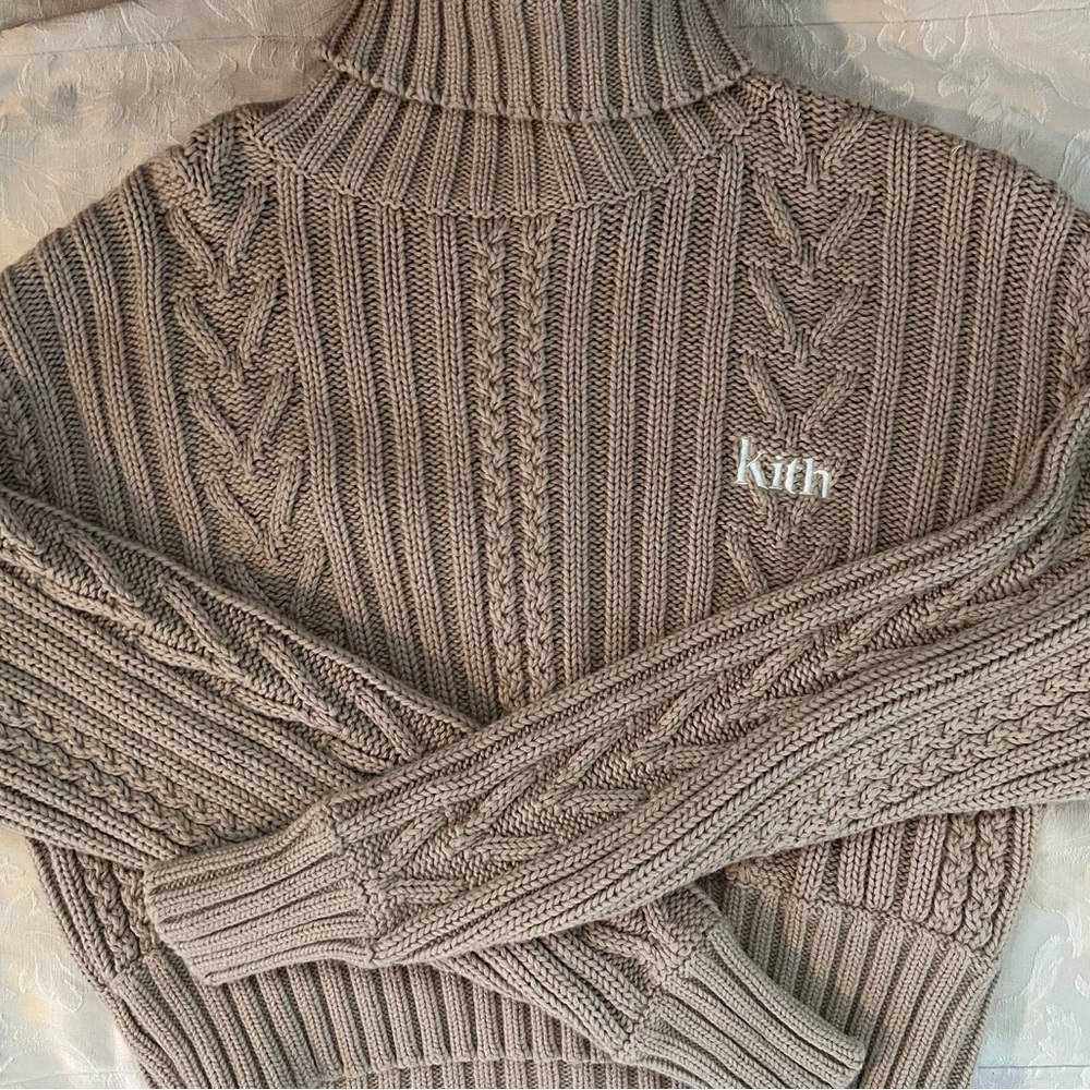 Kith Women's Cable Knit Sweater - beige size XS